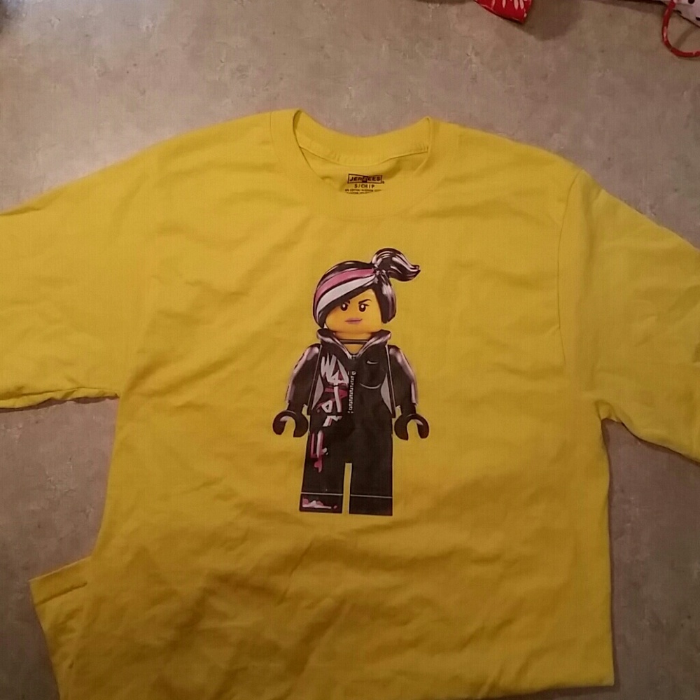 Jerzees tshirt with Lego chick